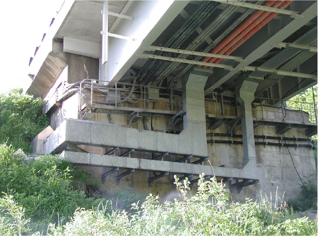 光ケーブル布設用ワイヤリング ダクト